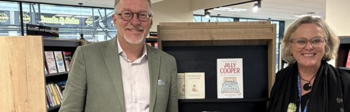 Cllr Paul Hodgkinson, cabinet member for libraries and Patsy To head of libraries