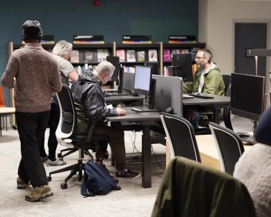 Library members in new computer space